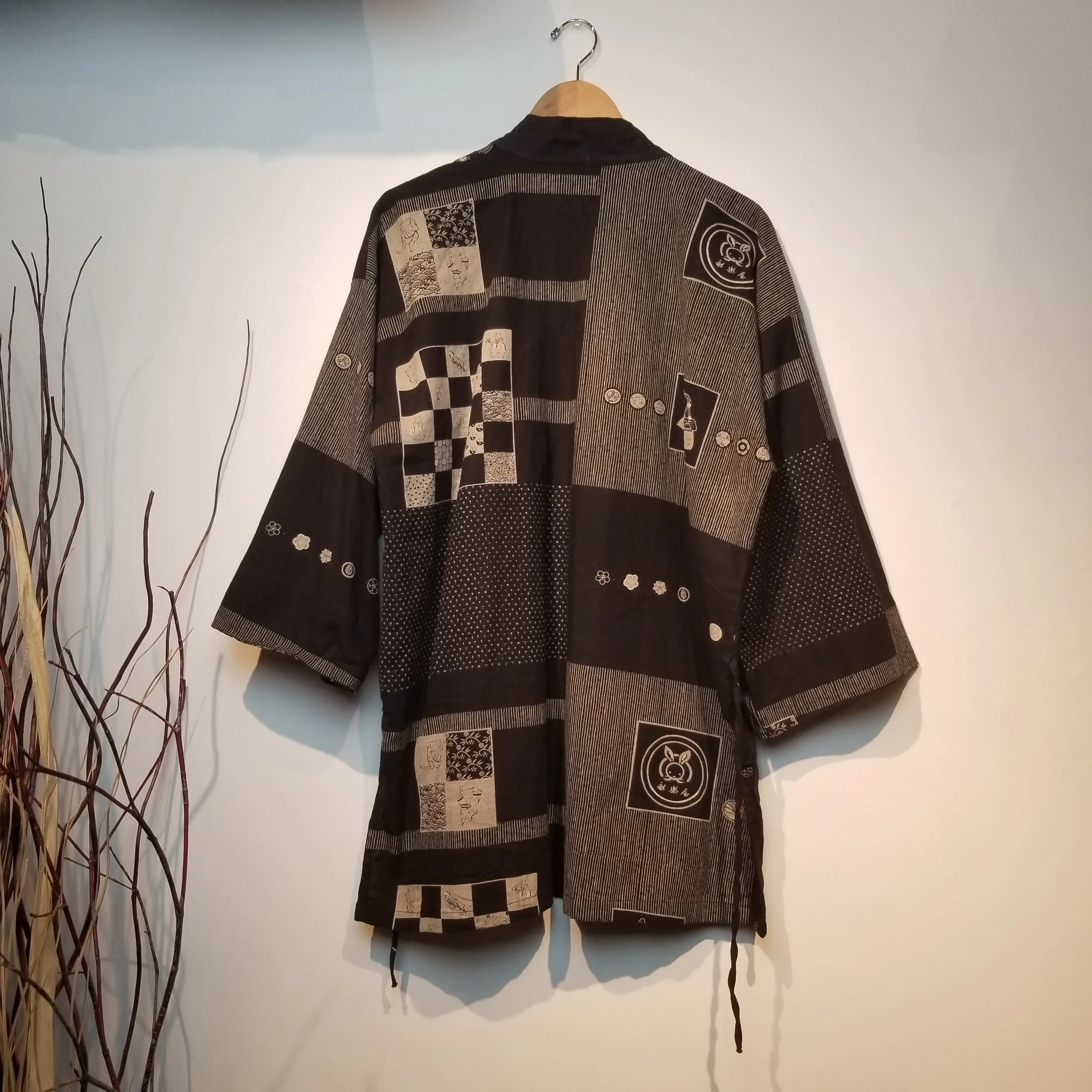 Black Bunny kamon Noragi Kimono