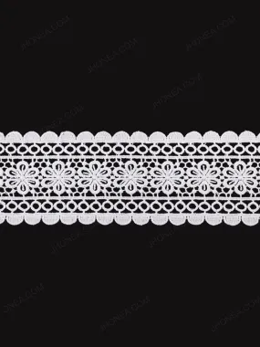 Decorative Scalloped Edges White Guipure Lace Trim