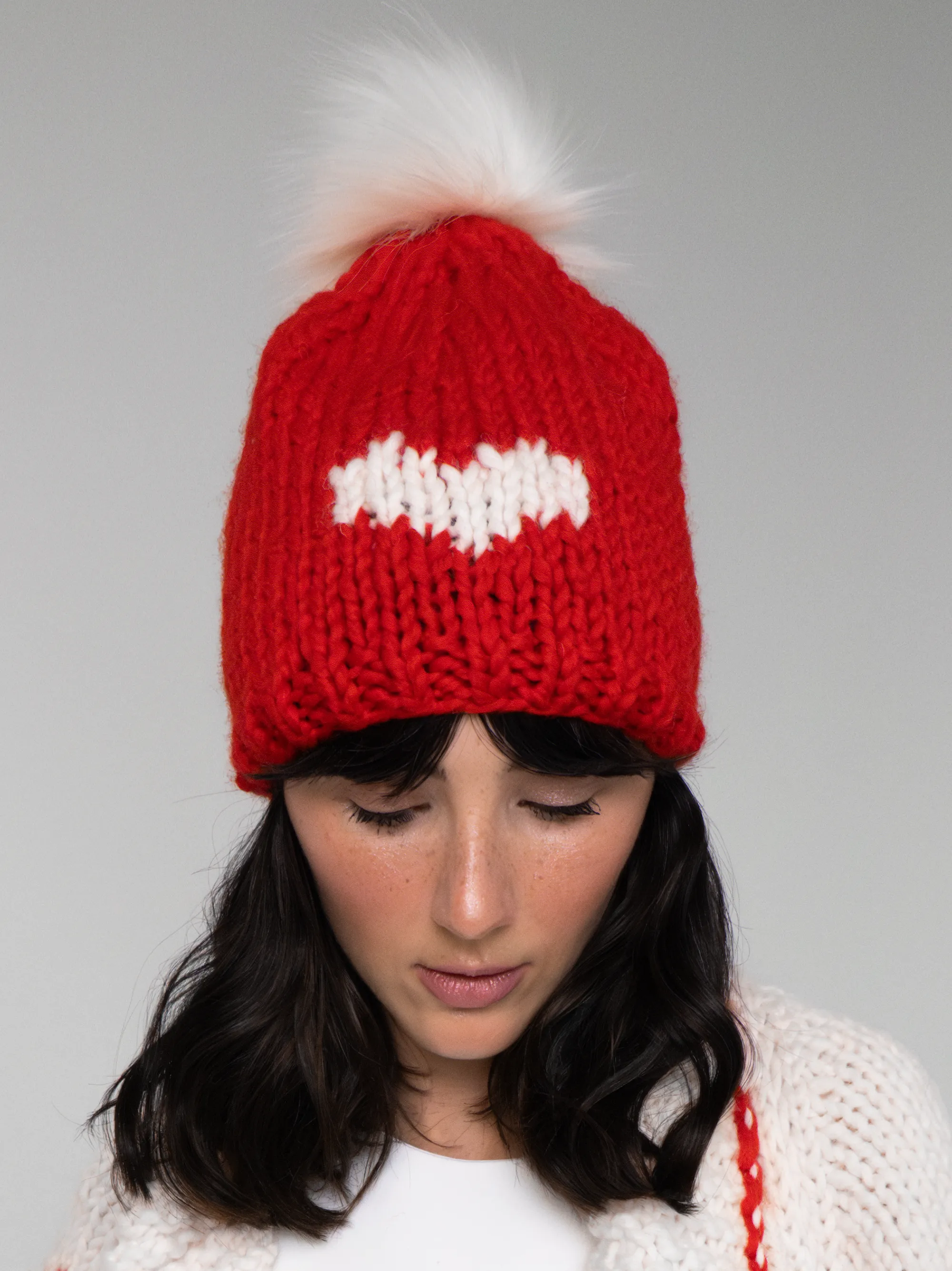 HEART Toque with removable POM