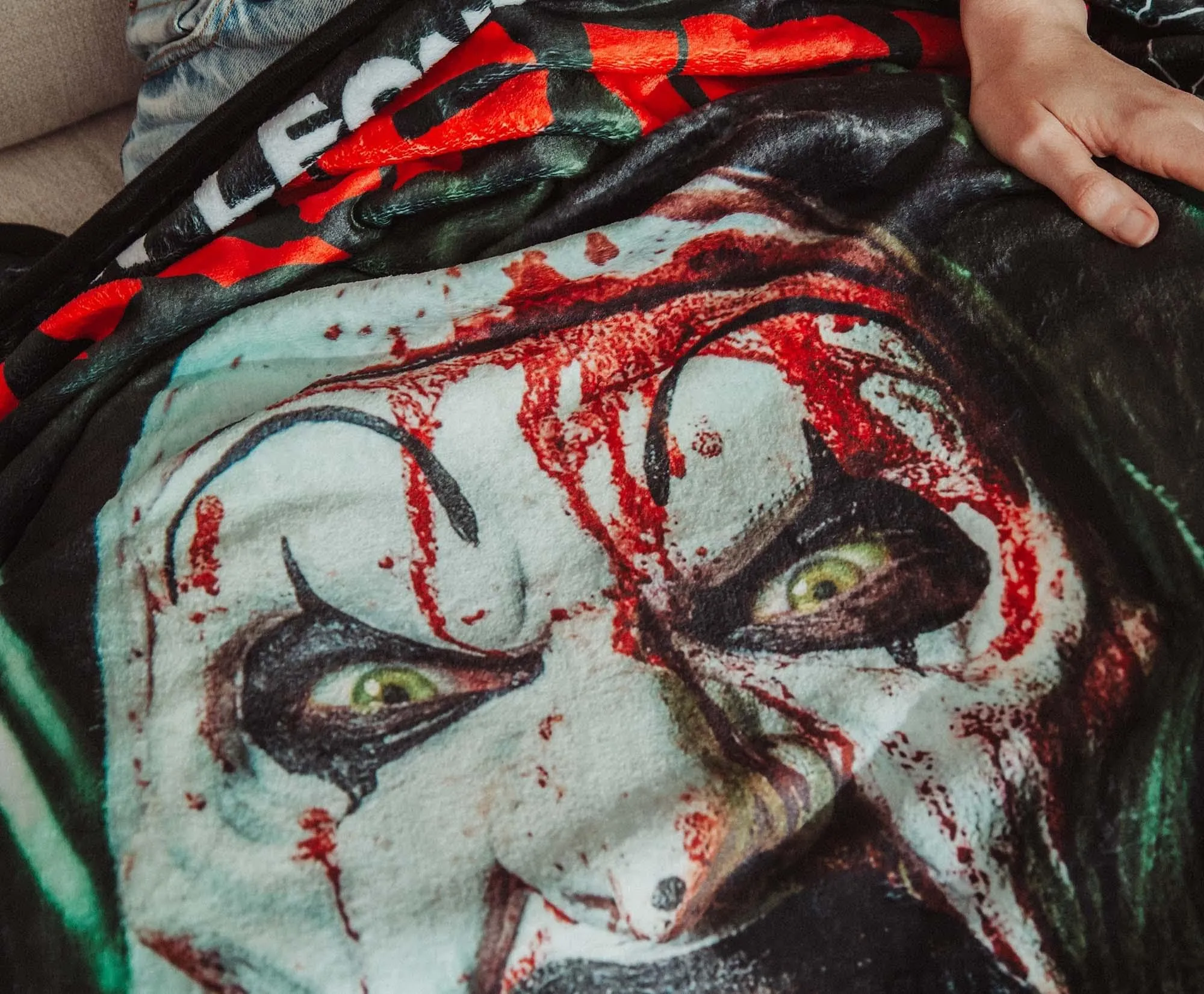 Terrifier 2 Art the Clown Comic Cover Fleece Throw Blanket | Soft Polyester Cover For Sofa, Bed | 45 x 60 Inches