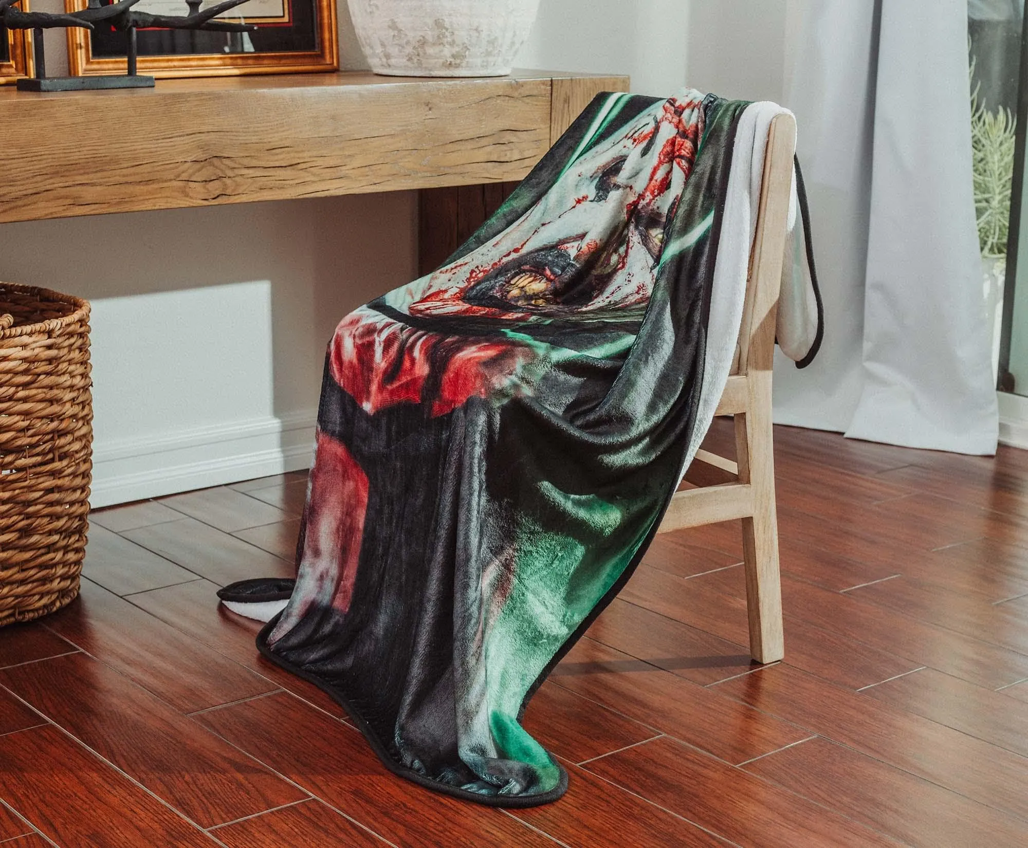 Terrifier 2 Art the Clown Comic Cover Fleece Throw Blanket | Soft Polyester Cover For Sofa, Bed | 45 x 60 Inches